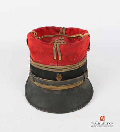 null Officer's kepi model 1884 (lieutenant), black headband with gold grenade and...