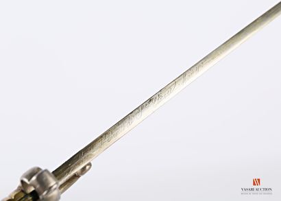 null Sabre-baïonnette CHASSEPOT modèle 1866, lame yatagan de 57,6 cm, marquée sur...