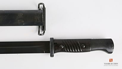 null Baïonnette MAUSER modèle 84/98, lame droite de 25,2 cm, datée 40 au talon (1940)...