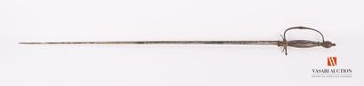 null Court sword, straight triangular curved blade, 79 cm, engraved with trophies,...
