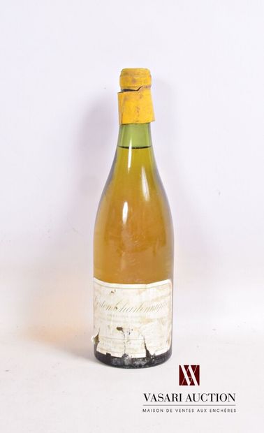 null 1 bouteille	CORTON CHARLEMAGNE mise Louis Latour nég.		1963

	Et. fanée, tachée...