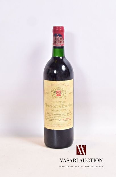 null 1 bouteille	Château MALESCOT SAINT EXUPÉRY	Margaux GCC	1990

	Et. fanée et tachée...