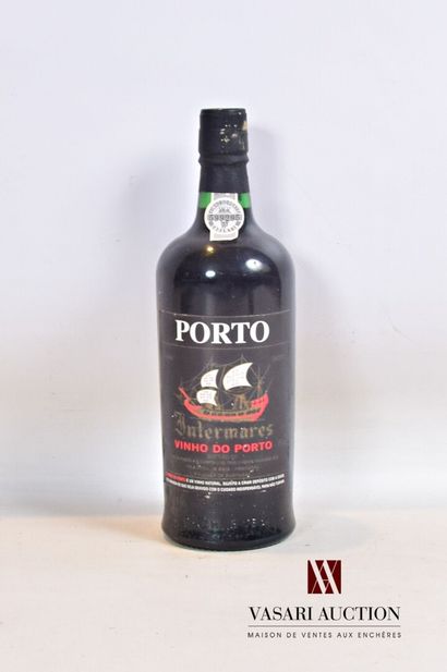 null 1 bottle of Porto INTERMARES

	75 cl - 19°. And. a little stained. N: 1 cm.
