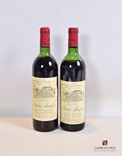 null 2 bottles Château FRANC MAYNE St Emilion GCC 1982

	And. a little stained. N:...