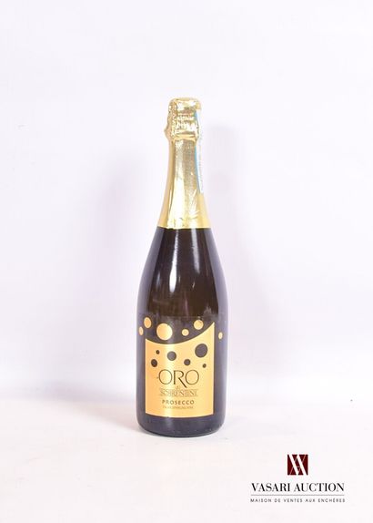 null 1 bottle ORO Di SORRENTINI Extra Dry Prosecco (Italy) NM

	Et. a little stained....
