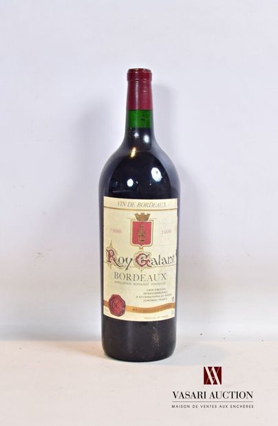 null 1 Magnum	ROY GALANT	Bordeaux	1996

	Et. tachée. N : mi goulot.