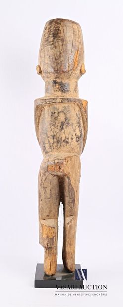 null LOBI - IVORY COAST

Standing fetish in carved wood 

Height : 58 cm Height :...