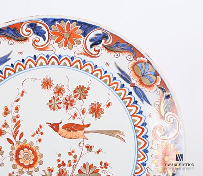 null 
DELFT 




Plate in stanniferous earthenware called "Delft gilded" with Imari...