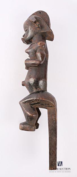 null FANG - GABON

Statue d'ancêtre, gardien de reliquaire en bois sculpté et patiné...