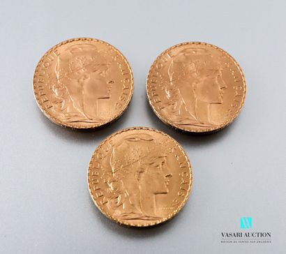 null Trois pièces en or de 20 francs figurant Marianne et le Coq d'après Jules-Clément...