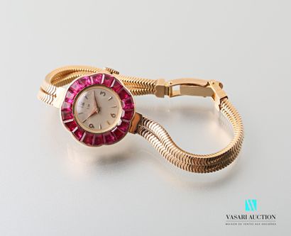 null Lip, lady's watch in yellow gold 750 thousandths of the Fifties, the bracelet...
