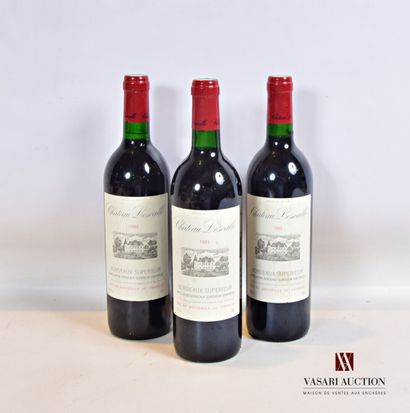 null 3 bouteilles	Château LESCALLE	Bordeaux Sup.	1993

	Et. un peu tachées. N : bas...