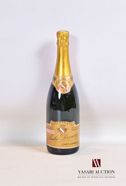 null 1 bouteille	Champagne ANDRÉ DORMAY Brut		2002

	Et. à peine usée. N : 1 cm.