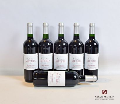 null 6 bouteilles	Château MÉTRIA	Haut Médoc	1994

	Et. impeccables. N : 5 mi goulot,...