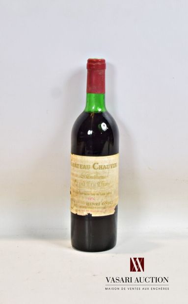 null 1 bouteille	Château CHAUVIN	St Emilion GCC	1976

	Et. fanée, tachée et déchirée...