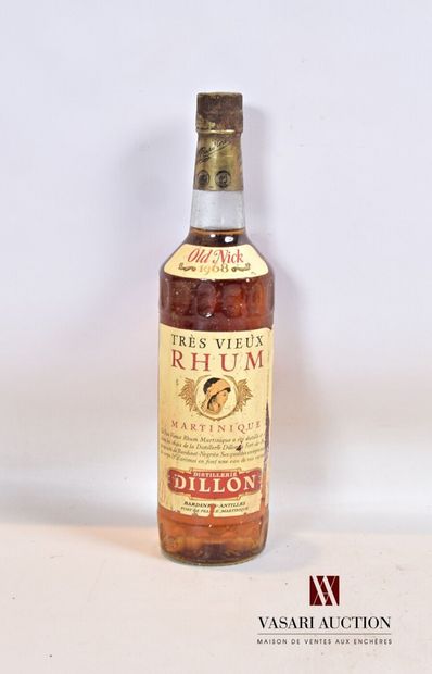 null 1 bouteille	Très vieux Rhum Old Nick mise Distillerie Dillon		1968

	70 cl -...
