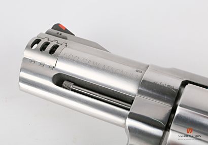 null CATEGORIE B - Arme soumise à autorisation

Revolver SMITH & WESSON modèle 500...