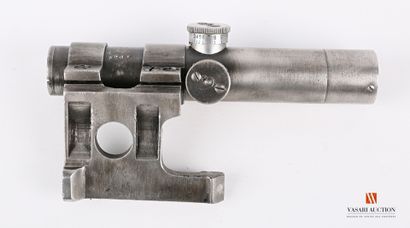 null Lunette de fusil MOSIN-NAGANT 1895, datée 1943, n° A-40971, optique nette, usures,...