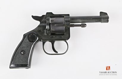 Revolver d'alarme calibre 6 mm Flobert, made...