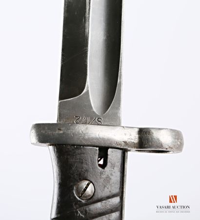 null Baïonnette MAUSER modèle 84/98, lame droite de 24,3 cm, datée 40 au talon (1940)...