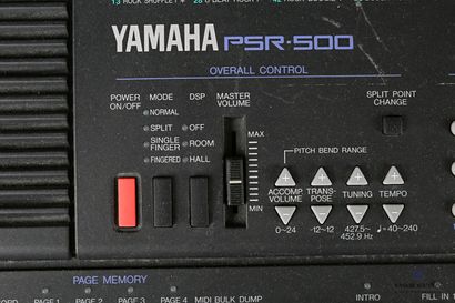 null YAMAHA 

Synthétiseur PSR-500 à 61 touches.

(état d'usage, sans garantie de...