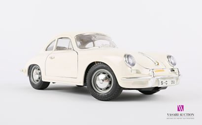 null BURAGO 

Porsche 356 B (1961) de couleur crème - Echelle 1/18

(assez bon état...