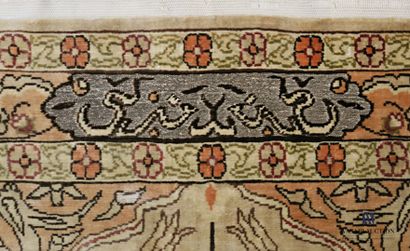 null Silk hereke (warp, weft and silk velvet) western Turkey circa 1930

Silk carpet...