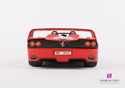 null BURAGO 

Ferrari F50 (1995) de couleur rouge - Echelle 1/18

(assez bon état...
