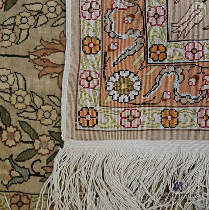 null Silk hereke (warp, weft and silk velvet) western Turkey circa 1930

Silk carpet...