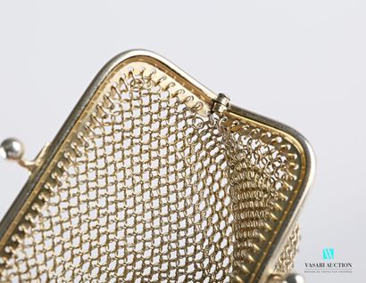 null Silver mesh purse.

Weight : 25,96 g