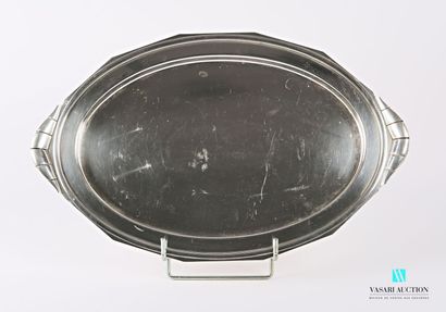 null Oval serving tray standing on four toupie feet, the hollow basin, the cut edge,...