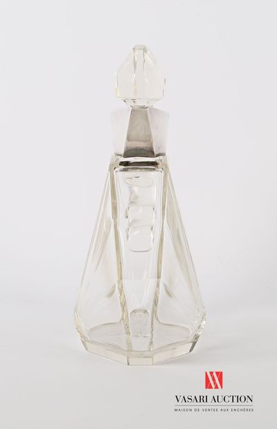 null Fan-shaped crystal bottle with cut sides, it presents a small catch on the side,...