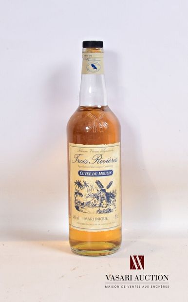 null 1 bouteille	Rhum Vieux Agricole TROIS RIVIÈRES Cuvée du Moulin (Martinique)		

	70...
