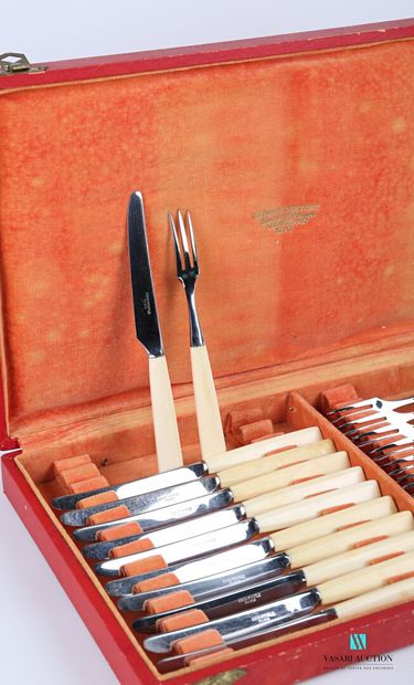 null Suite of eleven fruit cutlery and one fruit fork, the blades and the forkton...