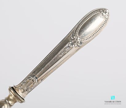 null Cutlery for cutting, the handle in filled silver with decoration of nets and...