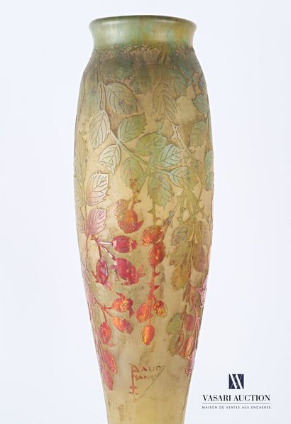 null DAUM - NANCY

A large multi-layer glass vase of flared form on a long bulbous...