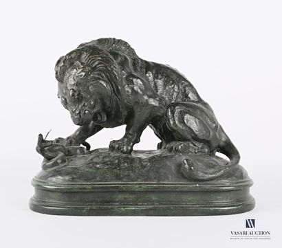 null BARYE Antoine-Louis (1775-1875), d'après

Lion au serpent dit Lion des Tuileries

Bronze...