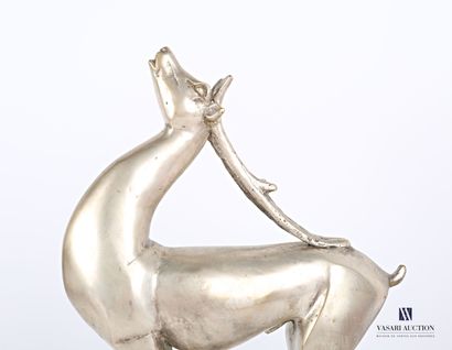 null MAAS Christian (né en 1951)

Le cerf

Bronze à patine argentée 

Signé sur la...