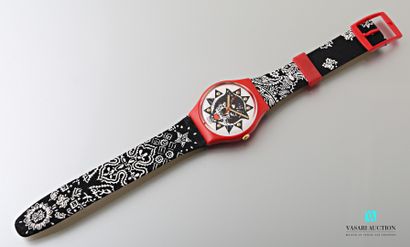 null SWATCH - PANTHER RAP

Plastic case and leather and fabric strap.

Movement with...