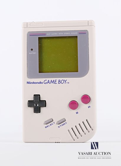null NINTENDO

Game Boy de couleur grise

Haut. : 14,5 cm - Larg. : 9 cm - Prof....