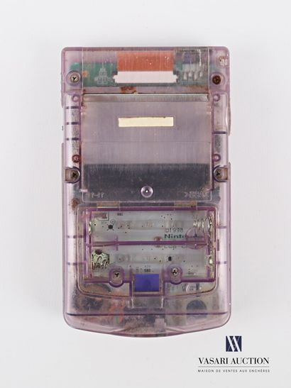 null NINTENDO

Game Boy Color, la coque violette transparente

Haut. : 13 cm - Larg....