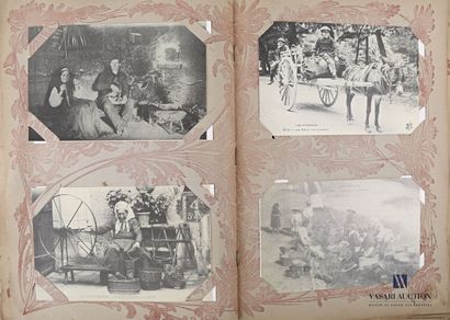 null Lot d'albums de cartes postales anciennes et modernes sur divers thématiques...