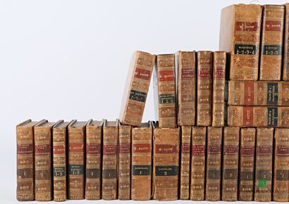 null [WALTER SCOTT] 

Lot comprenant cinquante cinq volumes in-18° en langue anglaise...