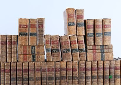 null [WALTER SCOTT] 

Lot comprenant cinquante cinq volumes in-18° en langue anglaise...