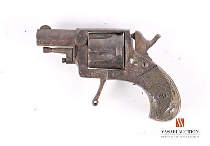 null Revolver de poche type British Bulldog calibre .320, canon rayé de 3,5 cm, barillet...