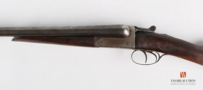 null Hammerless shotgun of British manufacture, juxtaposed barrels of 71 cm gauge...