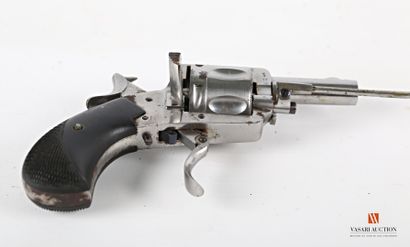 null Revolver de poche British Bulldog, barillet six coups calibre .320, canon rayé...
