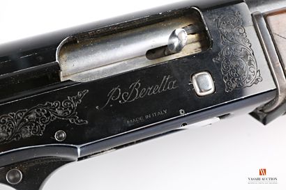 null Fusil de chasse semi automatique BERETTA, modèle A301 calibre 12/70, canon de...