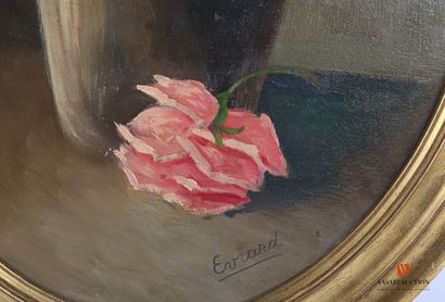 null EVRARD (XXème siècle)

Bouquet de pivoines et bouquet de roses

Paire d'huiles...