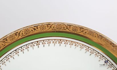 null LIMOGES

Part of service in white porcelain, the border with gold decoration...